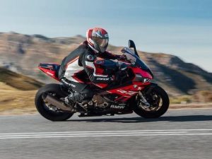 Motorcycle Riding Beginner Mistakes You Can Avoid